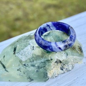 Sodalite natural gemstone carved band ring.